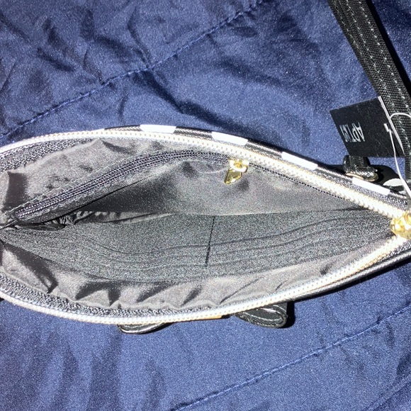 Black and white Accessory bag by Apt 9! - Picture 3 of 3